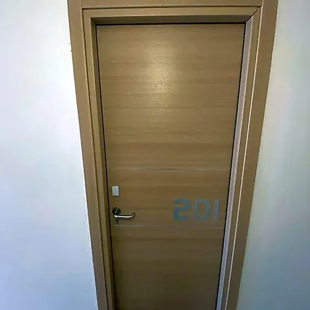 Ξενοδοχείο Mazzini 3*
